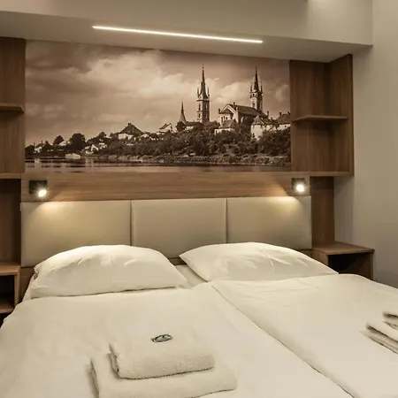 Hotel Grand