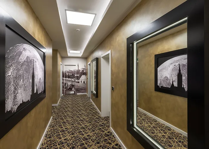 Hotel Grand 3*